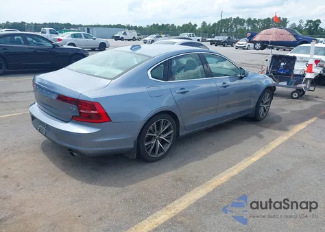 2017 Volvo S90 T5 Momentum из США, поврежденный, VIN YV1102AK3H1011333